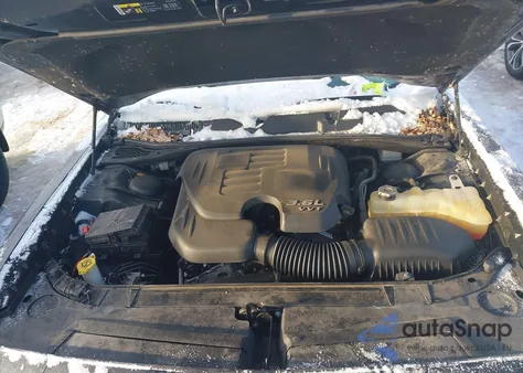 2019 Dodge Challenger Sxt Awd z USA, uszkodzony, nr VIN 2C3CDZGG6KH706515